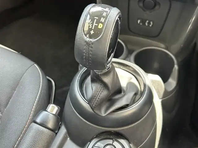 ＭＩＮＩ ミニ ワン 兵庫県 2016(平28)年 2.3万km ベージュ 純正ナビ/(BT/USB/AUX)/ETC/MTモード付/前方ドライブレコーダー/フォグランプ/電動格納ミラー/社外フロアマット/スマートキー