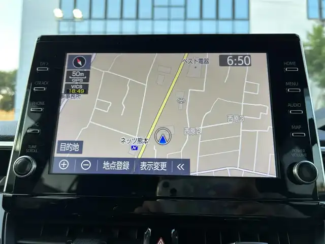 トヨタ カローラ クロス ハイブリッド Z 熊本県 2021(令3)年 3.7万km プラチナホワイトパールマイカ モデリスタエアロ/モデリスタ18インチAW/スカイルーフ/ワンオーナー/衝突軽減ブレーキ/レーンキープアシスト/プッシュスタート/純正ナビ/（フルセグTV・BTオーディオ）/全方位カメラ/ビルトインETC/前後ドライブレコーダー/レーダークルーズ/パワーバックドア/ルーフレール/右前席パワーシート/前席シートヒーター/LEDヘッドライト/オートライト/フォグライト/前後コーナーセンサー/横滑り防止装置/ウィンカーミラー/純正フロアマット/純正ドアバイザー/新車保証書/取扱説明書/スマートスペアキー×1本