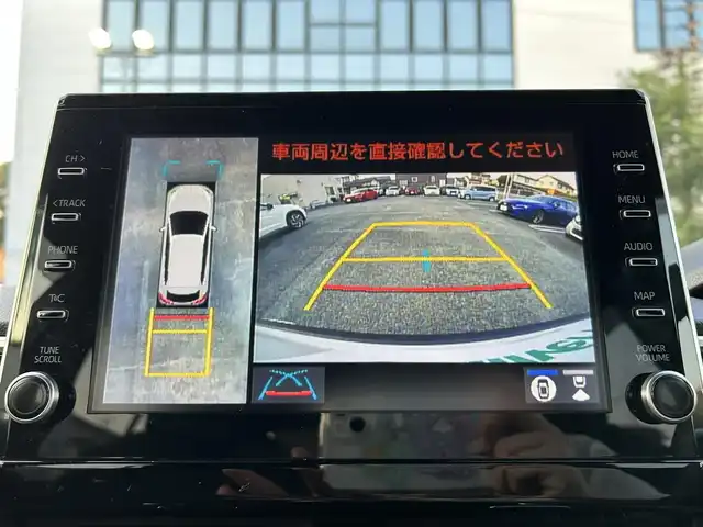 トヨタ カローラ クロス ハイブリッド Z 熊本県 2021(令3)年 3.7万km プラチナホワイトパールマイカ モデリスタエアロ/モデリスタ18インチAW/スカイルーフ/ワンオーナー/衝突軽減ブレーキ/レーンキープアシスト/プッシュスタート/純正ナビ/（フルセグTV・BTオーディオ）/全方位カメラ/ビルトインETC/前後ドライブレコーダー/レーダークルーズ/パワーバックドア/ルーフレール/右前席パワーシート/前席シートヒーター/LEDヘッドライト/オートライト/フォグライト/前後コーナーセンサー/横滑り防止装置/ウィンカーミラー/純正フロアマット/純正ドアバイザー/新車保証書/取扱説明書/スマートスペアキー×1本