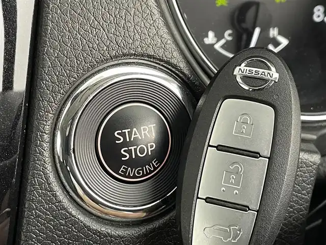 日産 エクストレイル 20Xi 道央・札幌 2020(令2)年 4.9万km ガーネットレッド ・４WD/・純正ナビ/　CD/DVD/SD/BT/フルセグ/・アラウンドビューモニター/・ビルトインETC/・プロパイロット/・エマージェンシーブレーキ/・レーダークルーズコントロール/・レーンキープアシスト/・クリアランスソナー/・パワーバックドア/・カプロンシート/・全席シートヒーター/・ステアリングスイッチ/・LEDヘッドライト/・フォグライト/・オートライト/・プッシュスタート/・スマートキー/・純正フロアマット/・ドアバイザー