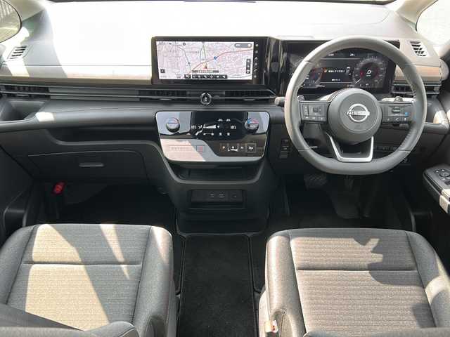 日産 セレナ ハイウェイスター V 茨城県 2023(令5)年 1.8万km パール 純正12.3ナビ/フルセグ/BT/MSV/フリップダウンモニター/全方位カメラ/クルーズコントロール/両側パワースライドドア/LEDオートライト/純正16インチアルミホイール/純正フロアマット/WAC/コーナーセンサー/スマートキー/ETC/横滑り防止装置/レーンキープアシスト/衝突被害軽減システム/禁煙車