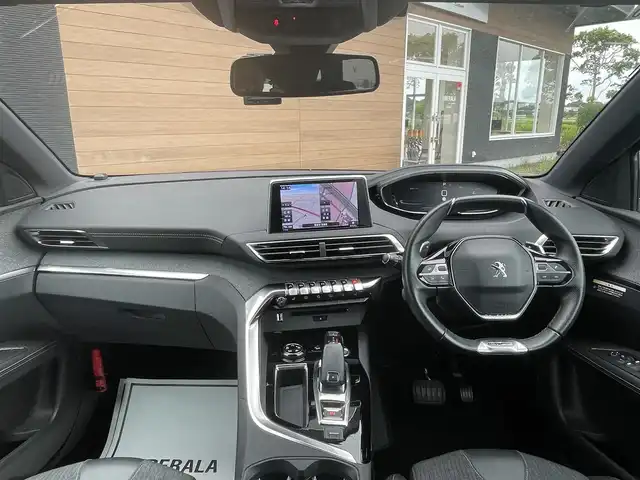 プジョー ３００８ GTライン ブルー HDi 宮崎県 2020(令2)年 5.3万km GRISHURRICANE 純正メモリナビ/・CD/・DVD/・Bluetooth/・AM/・FM/・フルセグ/・スマホ連携/ETC/社外前後ドライブレコーダー/バックカメラ/サイドカメラ/革巻きステアリング/ステアリングリモコン/パドルシフト/クルーズコントロール/ハーフレザーシート/前席シートヒーター/運転席パワーシート/運転席シートメモリ/ブラインドスポットモニター/純正LEDヘッドライト/オートライト/インテリジェントハイビーム/レーンキープアシスト/前後クリアランスソナー/パワーバックドア