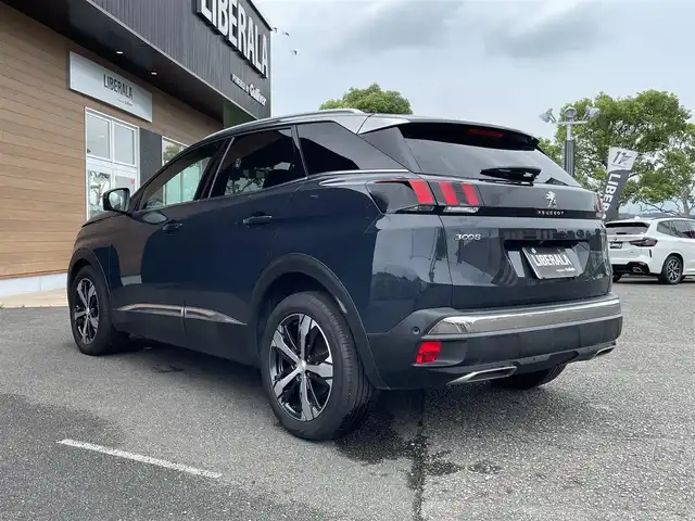 プジョー ３００８ GTライン ブルー HDi 宮崎県 2020(令2)年 5.3万km GRISHURRICANE 純正メモリナビ/・CD/・DVD/・Bluetooth/・AM/・FM/・フルセグ/・スマホ連携/ETC/社外前後ドライブレコーダー/バックカメラ/サイドカメラ/革巻きステアリング/ステアリングリモコン/パドルシフト/クルーズコントロール/ハーフレザーシート/前席シートヒーター/運転席パワーシート/運転席シートメモリ/ブラインドスポットモニター/純正LEDヘッドライト/オートライト/インテリジェントハイビーム/レーンキープアシスト/前後クリアランスソナー/パワーバックドア
