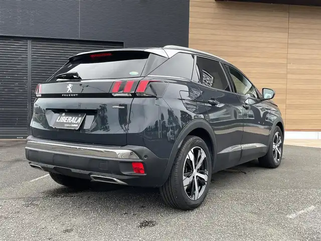 プジョー ３００８ GTライン ブルー HDi 宮崎県 2020(令2)年 5.3万km GRISHURRICANE 純正メモリナビ/・CD/・DVD/・Bluetooth/・AM/・FM/・フルセグ/・スマホ連携/ETC/社外前後ドライブレコーダー/バックカメラ/サイドカメラ/革巻きステアリング/ステアリングリモコン/パドルシフト/クルーズコントロール/ハーフレザーシート/前席シートヒーター/運転席パワーシート/運転席シートメモリ/ブラインドスポットモニター/純正LEDヘッドライト/オートライト/インテリジェントハイビーム/レーンキープアシスト/前後クリアランスソナー/パワーバックドア
