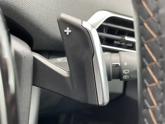 プジョー ３００８ GTライン ブルー HDi 宮崎県 2020(令2)年 5.3万km GRISHURRICANE 純正メモリナビ/・CD/・DVD/・Bluetooth/・AM/・FM/・フルセグ/・スマホ連携/ETC/社外前後ドライブレコーダー/バックカメラ/サイドカメラ/革巻きステアリング/ステアリングリモコン/パドルシフト/クルーズコントロール/ハーフレザーシート/前席シートヒーター/運転席パワーシート/運転席シートメモリ/ブラインドスポットモニター/純正LEDヘッドライト/オートライト/インテリジェントハイビーム/レーンキープアシスト/前後クリアランスソナー/パワーバックドア