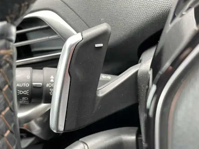 プジョー ３００８ GTライン ブルー HDi 宮崎県 2020(令2)年 5.3万km GRISHURRICANE 純正メモリナビ/・CD/・DVD/・Bluetooth/・AM/・FM/・フルセグ/・スマホ連携/ETC/社外前後ドライブレコーダー/バックカメラ/サイドカメラ/革巻きステアリング/ステアリングリモコン/パドルシフト/クルーズコントロール/ハーフレザーシート/前席シートヒーター/運転席パワーシート/運転席シートメモリ/ブラインドスポットモニター/純正LEDヘッドライト/オートライト/インテリジェントハイビーム/レーンキープアシスト/前後クリアランスソナー/パワーバックドア