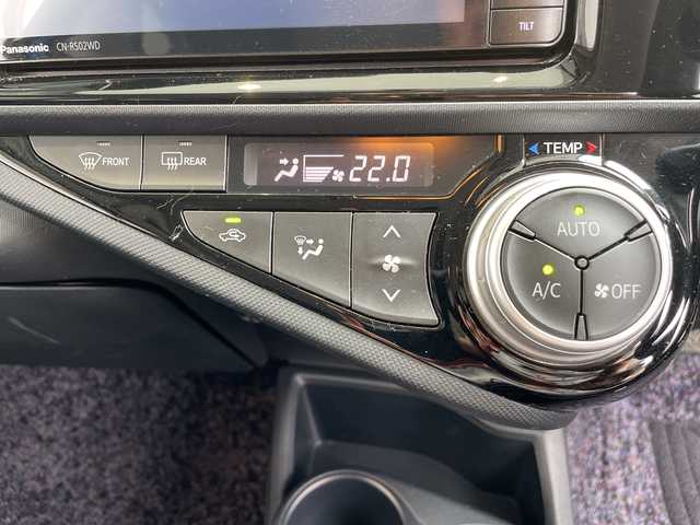 トヨタ アクア S 愛知県 2016(平28)年 3.5万km コバルトブルーメタリック ＳＤナビ/ＥＴＣ/フルセグ/CD DVD/Bluetooth/アイドリングストップ/ステアリングスイッチ/スマートキー/プッシュスタート