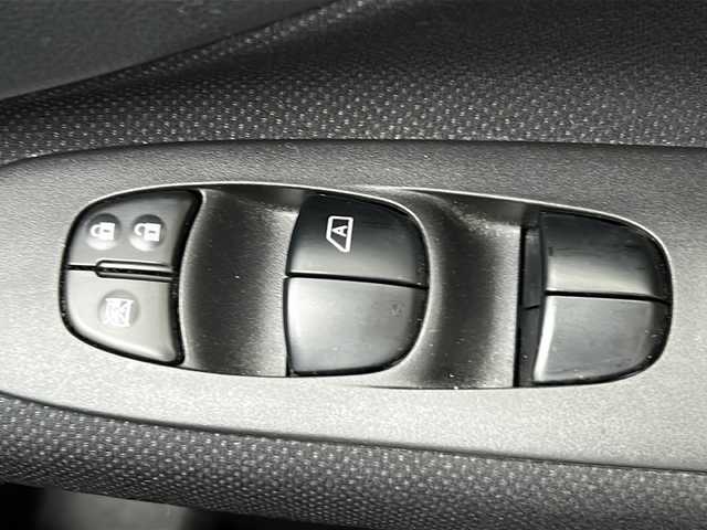 日産 セレナ ハイウェイスター S HV Vセレ 茨城県 2013(平25)年 8.3万km オーロラモーヴ 純正SDナビ/　　BT/CD/DVD/フルセグ/HDMI/アルパインフリップダウンモニター/バックカメラ/両側パワースライドドア/クルーズコントロール/純正16インチアルミホイール/HIDオートライト/アイドリングストップ/スマートキー