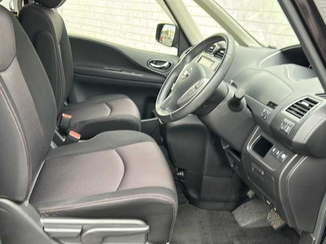 日産 セレナ ハイウェイスター S HV Vセレ 茨城県 2013(平25)年 8.3万km オーロラモーヴ 純正SDナビ/　　BT/CD/DVD/フルセグ/HDMI/アルパインフリップダウンモニター/バックカメラ/両側パワースライドドア/クルーズコントロール/純正16インチアルミホイール/HIDオートライト/アイドリングストップ/スマートキー