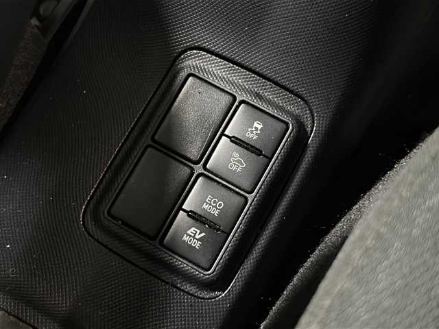 トヨタ アクア S スタイルブラック 広島県 2019(平31)年 5.4万km ダークブルーマイカ 禁煙車/トヨタセーフティセンス/・プリクラッシュセーフティ/・レーンディパーチャーアラート/・オートマチックハイビーム/・先行車発進お知らせ/クリアランスソナー/純正ナビ（NSCD-W68）/・ワンセグ/CD/Bluetooth/バックカメラ/ステアリングスイッチ/オートライト/スマートキー-/プッシュスタート/ドライブレコーダー（DRV-830）/ドアバイザー/モデリスタ15インチアルミホイール/スタッドレスタイヤ車載（175/65R15）