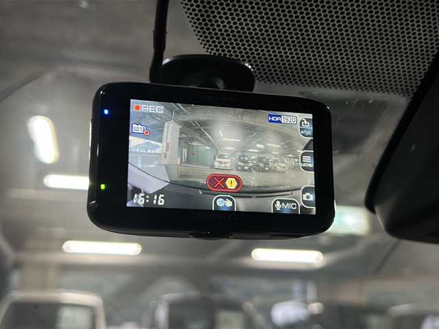 トヨタ アクア S スタイルブラック 広島県 2019(平31)年 5.4万km ダークブルーマイカ 禁煙車/トヨタセーフティセンス/・プリクラッシュセーフティ/・レーンディパーチャーアラート/・オートマチックハイビーム/・先行車発進お知らせ/クリアランスソナー/純正ナビ（NSCD-W68）/・ワンセグ/CD/Bluetooth/バックカメラ/ステアリングスイッチ/オートライト/スマートキー-/プッシュスタート/ドライブレコーダー（DRV-830）/ドアバイザー/モデリスタ15インチアルミホイール/スタッドレスタイヤ車載（175/65R15）