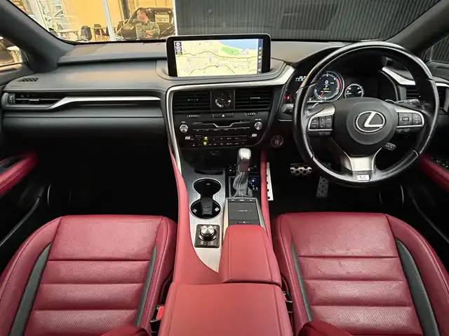 レクサス ＲＸ 300 Fスポーツ 福岡県 2021(令3)年 2万km ホワイトノーヴァガラスフレーク パノラマサンルーフ/ＬｅｘｕｓＳａｆｅｔｙＳｙｓｔｅｍ＋　/三眼LED/赤革シート/前席エアシート　/全席シートヒーター/ステアリングヒーター/純正ナビ　/全方位カメラ/フルセグTV/Bluetooth/前後ドライブレコーダー/純正２０インチアルミホイール/ETC2.0/取扱説明書/保証書