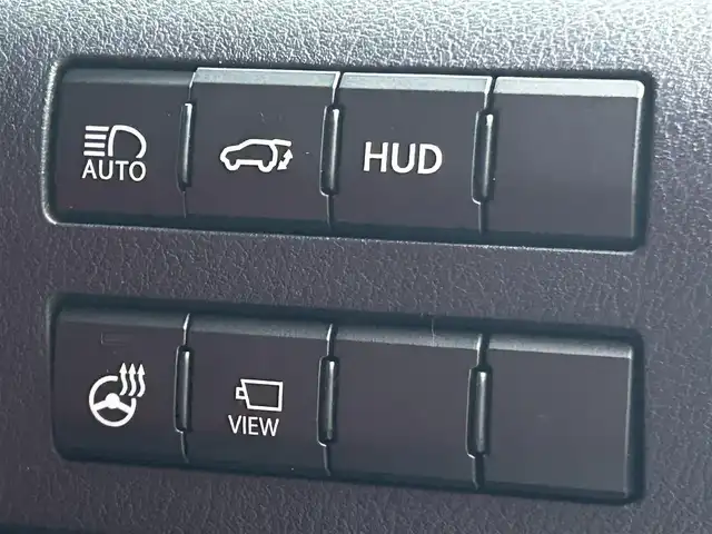 レクサス ＲＸ 300 Fスポーツ 福岡県 2021(令3)年 2万km ホワイトノーヴァガラスフレーク パノラマサンルーフ/ＬｅｘｕｓＳａｆｅｔｙＳｙｓｔｅｍ＋　/三眼LED/赤革シート/前席エアシート　/全席シートヒーター/ステアリングヒーター/純正ナビ　/全方位カメラ/フルセグTV/Bluetooth/前後ドライブレコーダー/純正２０インチアルミホイール/ETC2.0/取扱説明書/保証書