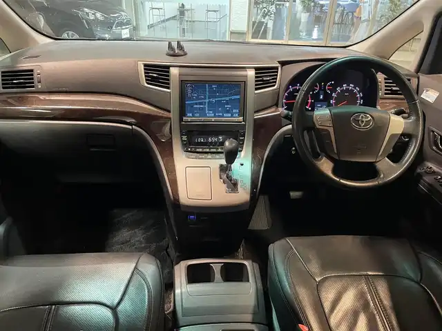 日産 エルグランド 250ハイウェイスター 大阪府 2011(平23)年 6万km ファントムブラック ”(株)IDOMが運営する【じしゃロン堺店】の自社ローン専用車両になります。/こちらは現金またはオートローンご利用時の価格です。自社ローンご希望の方は別途その旨お申付け下さい”