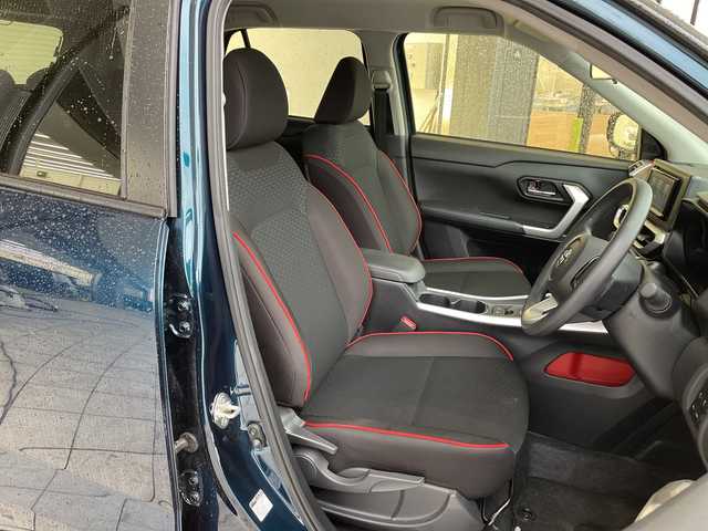 トヨタ ライズ G 愛知県 2022(令4)年 4.8万km レーザーブルークリスタルシャイン 純正ディズプレイオーディオナビ/コーナーセンサー/純正アルミホイール/LEDヘッドライト/オートライト/ETC/衝突軽減システム/Bluetooth/ステアリングスイッチ/スマートキー/プッシュスタート