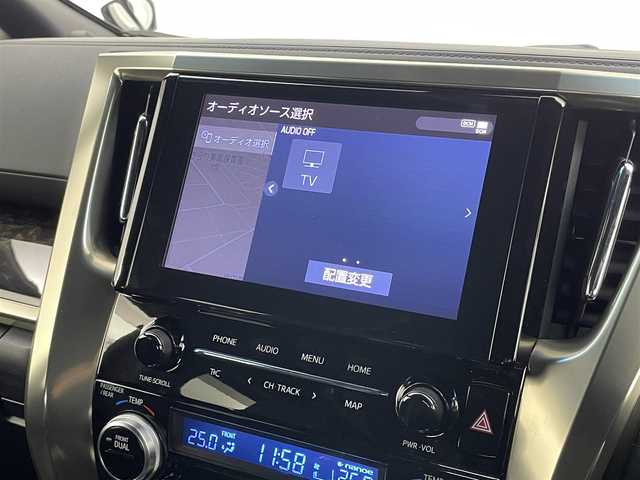 トヨタ ヴェルファイア ゴールデンアイズⅡ 埼玉県 2021(令3)年 3.1万km ホワイトパールクリスタルシャイン Wサンルーフ　モデリスタ　純正９インチディスプレイオーディオ　フリップダウンモニター　バックカメラ　デジタルミラー　ＢＳＭ　ＡＣ１００Ｖ　三眼ＬＥＤ　ビルトインＥＴＣ２．０　両側パワースライドドア　ＴＶ