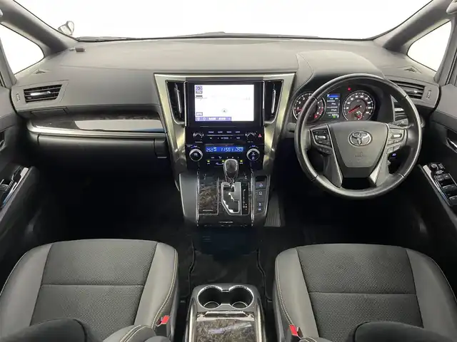トヨタ ヴェルファイア ゴールデンアイズⅡ 埼玉県 2021(令3)年 3.1万km ホワイトパールクリスタルシャイン Wサンルーフ　モデリスタ　純正９インチディスプレイオーディオ　フリップダウンモニター　バックカメラ　デジタルミラー　ＢＳＭ　ＡＣ１００Ｖ　三眼ＬＥＤ　ビルトインＥＴＣ２．０　両側パワースライドドア　ＴＶ