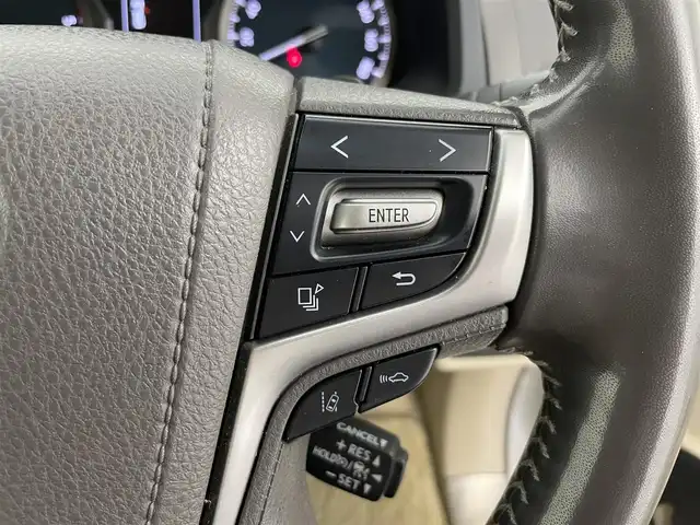 トヨタ ランドクルーザー プラド TZ－G 富山県 2020(令2)年 8.4万km ホワイトパールクリスタルシャイン 4WD/7人乗り/モデリスタエアロ/サンルーフ/純正ナビ（FM/AM/BT）/AppleCarPlay/AndroidAuto/フルセグTV/全方位カメラ/レーダークルーズコントロール/本革シート/前席パワーシート/D席シートメモリー/前席エアシート/ビルトインETC2.0/前後ドライブレコーダー/スマートキー/スペアキー1本/プッシュスタート/レーンキープアシスト/衝突被害軽減システム/BSM/前後コーナーセンサー/センターデフロック/ダウンヒルアシストコントロール/純正フロアマット/ラゲッジマット/パドルシフト/純正19インチAW