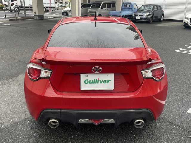 トヨタ ８６ GT リミテッド 広島県 2012(平24)年 1.1万km ライトニングレッド /登録時走行距離/　　　　　　　11096キロ/ワンオーナー/純正ナビ/バックカメラ/地デジ/前席シートヒーター/スペアキー×１/ETC/新車時整備手帳/　　【保証書】/取扱説明書/