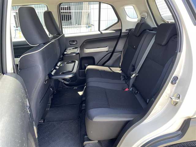スズキ クロスビー HYBRID MZ 神奈川県 2022(令4)年 2.4万km キャバンアイボリーパールメタリック ワンオーナー/4WD/純正8インチメモリーナビ/　○フルセグTV/　○DVD/CD/AM/FM/USB/BT/　○走行中視聴可能/　○ナビ連動前後ドライブレコーダー/バックカメラ/デュアルBブレーキサポートシステム/レーンキープアシスト/レーダークルーズコントロール/パーキングセンサー/サイド＆カーテンエアバッグ/革巻きステアリング/ステアリングスイッチ/パドルシフト/前席シートヒーター/横滑り防止装置/純正ラバーマット/純正ドアバイザー/LEDヘッドライト/フォグランプ/ビルトインETC/アイドリングストップ/純正ディーラーオプションデコステッカー(シロクマ)/保証書/取扱説明書＆ナビ取説