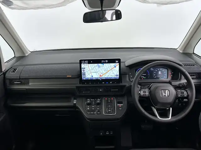 ホンダ ステップワゴン eHEV エアー EX 愛知県 2025(令7)年 0.1千km パール 登録済未使用車/純正ナビ/・フルセグ/・Bluetooth/・Apple Car Play/・Android Auto/・CD/・DVD/両側パワースライドドア/前席シートヒーター/バックカメラ/追従型クルコン/レーンキープアシスト/衝突軽減ブレーキ/コーナーセンサー/盗難防止装置/横滑り防止装置/純正アルミホイール/LEDヘッドライト/スマートキー/スペアキー/保証書/取扱説明書
