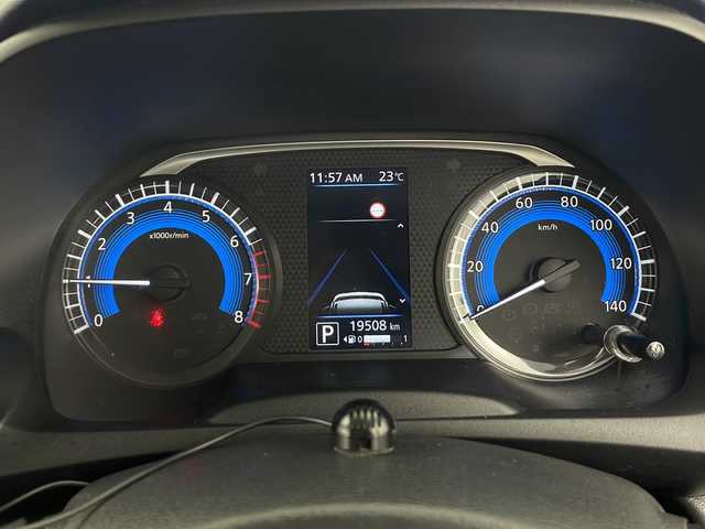 三菱 ｅＫクロス T 秋田県 2022(令4)年 2万km サファイアブルーメタリック 4WD/マイパイロット/純正ディーラーOPナビ/　（CD/DVD/Bluetooth/TV）/全方位カメラ/バックカメラ/デジタルインナーミラー/ステアリングスイッチ/革巻きハンドル/ETC/前席シートヒーター/電動格納ミラー/プッシュスタート/純正フロアマット/社外アルミホイール/クリアランスソナー/LEDヘッドライト/フォグランプ/オートライト/スマートキー