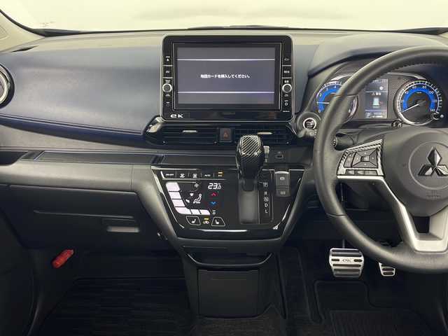 三菱 ｅＫクロス T 秋田県 2022(令4)年 2万km サファイアブルーメタリック 4WD/マイパイロット/純正ディーラーOPナビ/　（CD/DVD/Bluetooth/TV）/全方位カメラ/バックカメラ/デジタルインナーミラー/ステアリングスイッチ/革巻きハンドル/ETC/前席シートヒーター/電動格納ミラー/プッシュスタート/純正フロアマット/社外アルミホイール/クリアランスソナー/LEDヘッドライト/フォグランプ/オートライト/スマートキー
