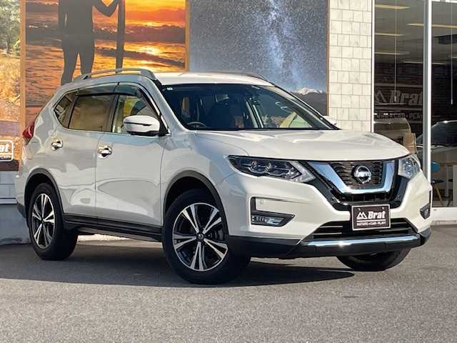 日産 エクストレイル 20X 愛知県 2018(平30)年 6.9万km ブリリアントホワイトパール アラウンドビューモニター/デジタルインナーミラー/ＥＴＣ/純正ナビ・フルセグＴＶ/純正１８インチアルミホイール/純正フロアマット/純正ドアバイザー/電動リアゲート/横滑り防止装置/ダウンヒルアシストコントロール　/スマートキー