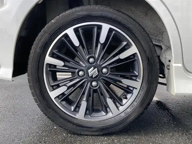 スズキ スペーシア カスタム HYBRID XS 静岡県 2019(平31)年 5.7万km ピュアホワイトP スズキセーフティサポート/社外メモリーナビ(MDV-Z704W)/　AM FM CD DVD Bluetooth USB SD/フルセグTV/ビルトインETC/LEDオートヘッドランプ/リアクリアランスソナー/ハーフレザーシート/シートヒーター(運転席)/両側パワースライドドア/純正15インチアルミホイール/スマートキー2本/リアサンシェード/後席7インチモニター/バックモニター/前後方ドライブレコーダー