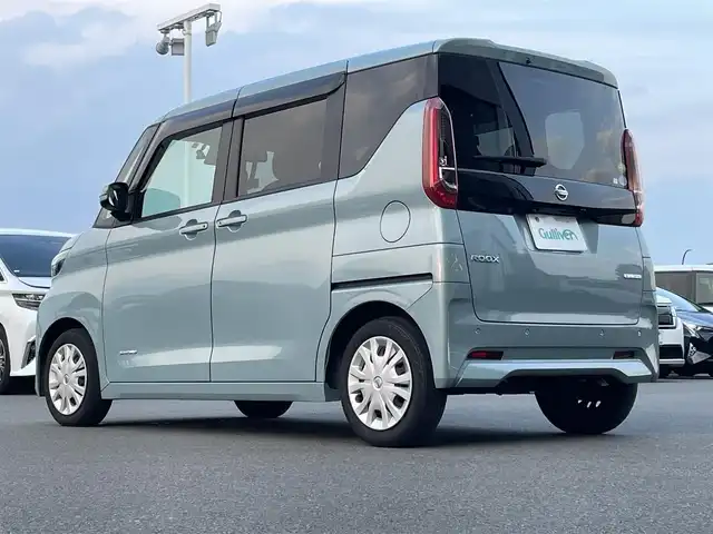 日産 ルークス X 東京都 2020(令2)年 2.7万km ソーダブルーM エマ―ジェンシーブレーキ/インテリジェントクリアランスソナー/踏み間違い防止装置/純正9インチナビ/CD/DVD/BT/AM/FM/USB/アラウンドビューモニター/ハンズフリーパワースライド/純正ドライブレコーダー/背面テーブル/USBポート