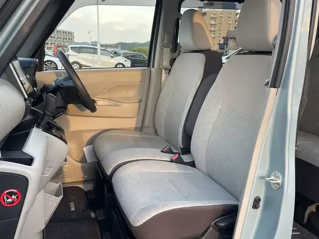 日産 ルークス X 東京都 2020(令2)年 2.7万km ソーダブルーM エマ―ジェンシーブレーキ/インテリジェントクリアランスソナー/踏み間違い防止装置/純正9インチナビ/CD/DVD/BT/AM/FM/USB/アラウンドビューモニター/ハンズフリーパワースライド/純正ドライブレコーダー/背面テーブル/USBポート