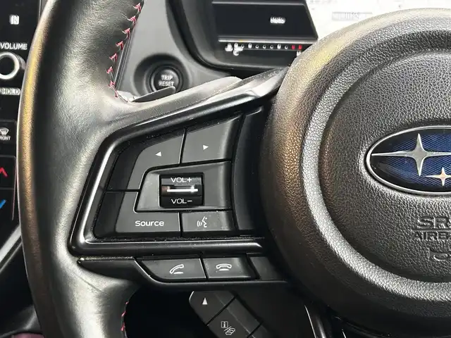 スバル レヴォーグ 1．8STIスポーツ EX 静岡県 2020(令2)年 5.7万km クリスタルホワイトP ユーザー買取車両/法人ワンオーナー/純正ナビ/【AM/FM/BT/TV】/純正18インチAW/純正LEDヘッドライト/デジタルインナーミラー/4WD/MTモード付AT/アイドリンクストップ/スマートキー/スペアキー×１/クルーズコントロール（追従走行あり）/USB入力端子/ETC/車外カメラ（バック/左サイド）/電動理アゲート/ドライブレコーダー/レザーシート/パワーシート/シートヒーター/純正エアロパーツ（フロント/リア）/横滑り防止装置/レーンアシスト/衝撃被害軽減システム/保証書/取扱説明書