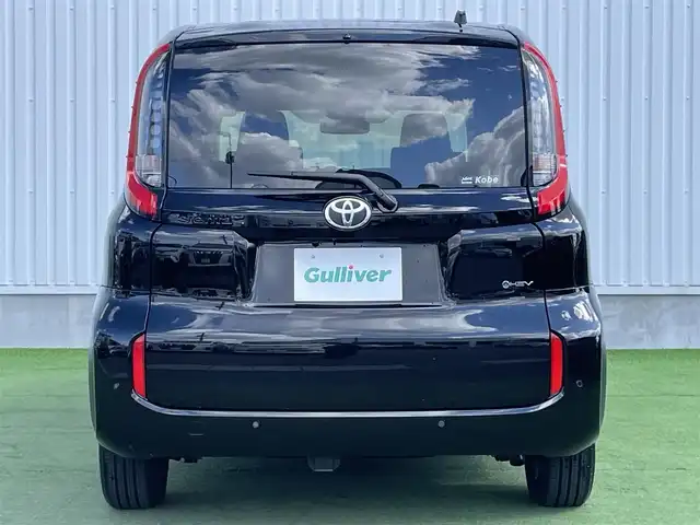 トヨタ シエンタ ハイブリッド Z 香川県 2024(令6)年 0.5万km ブラック トヨタセーフティセンス/→プリクラッシュセーフティ/→レーンディパーチャーアラート/→レーダークルーズコントロール/→アダプティブハイビームアシスト/→ロードサインアシスト/→ドライバー異常時対応システム/→プロアクティブドライビングアシスト/→発信遅れ告知機能/純正10.5型インチディスプレイオーディオ/【フルセグＴＶ/AM/FM//Bluetooth】/パノラミックビューモニター/バックカメラ/シートヒーター/革巻きステアリング/ステアリングヒーター/両側パワースライドドア/リアロールサンシェード/LEDライト/純正15インチアルミホイール/ETC2.0/スマートキー/プッシュスタート