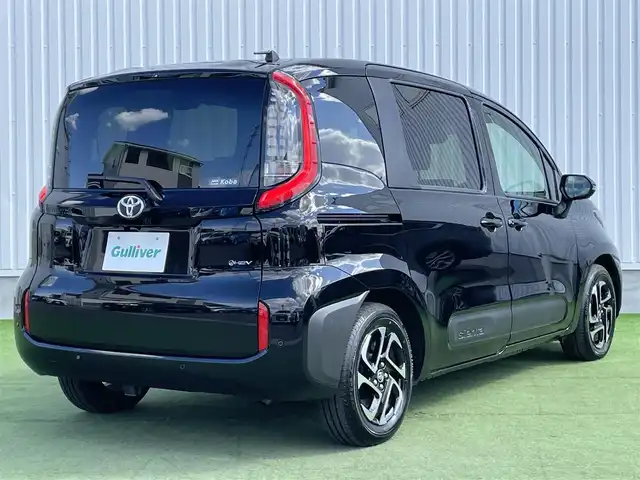 トヨタ シエンタ ハイブリッド Z 香川県 2024(令6)年 0.5万km ブラック トヨタセーフティセンス/→プリクラッシュセーフティ/→レーンディパーチャーアラート/→レーダークルーズコントロール/→アダプティブハイビームアシスト/→ロードサインアシスト/→ドライバー異常時対応システム/→プロアクティブドライビングアシスト/→発信遅れ告知機能/純正10.5型インチディスプレイオーディオ/【フルセグＴＶ/AM/FM//Bluetooth】/パノラミックビューモニター/バックカメラ/シートヒーター/革巻きステアリング/ステアリングヒーター/両側パワースライドドア/リアロールサンシェード/LEDライト/純正15インチアルミホイール/ETC2.0/スマートキー/プッシュスタート
