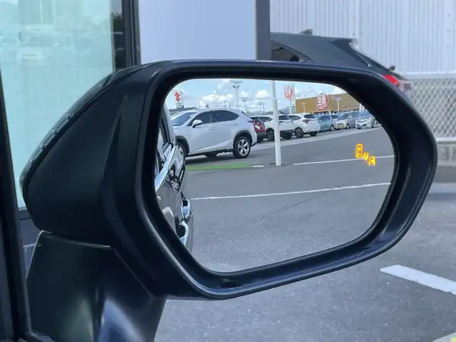 トヨタ シエンタ ハイブリッド Z 香川県 2024(令6)年 0.5万km ブラック トヨタセーフティセンス/→プリクラッシュセーフティ/→レーンディパーチャーアラート/→レーダークルーズコントロール/→アダプティブハイビームアシスト/→ロードサインアシスト/→ドライバー異常時対応システム/→プロアクティブドライビングアシスト/→発信遅れ告知機能/純正10.5型インチディスプレイオーディオ/【フルセグＴＶ/AM/FM//Bluetooth】/パノラミックビューモニター/バックカメラ/シートヒーター/革巻きステアリング/ステアリングヒーター/両側パワースライドドア/リアロールサンシェード/LEDライト/純正15インチアルミホイール/ETC2.0/スマートキー/プッシュスタート