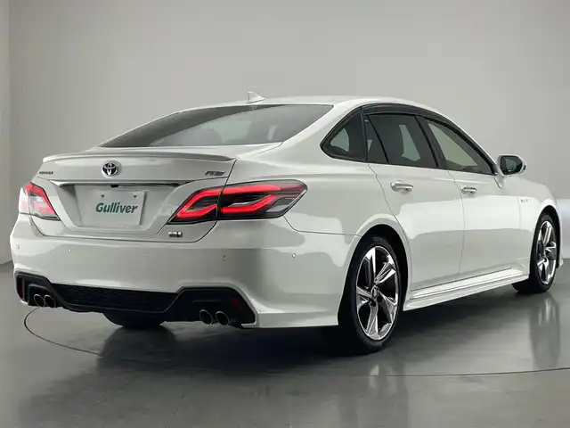 トヨタ クラウン ハイブリッド RS アドバンス 愛知県 2018(平30)年 5.4万km ホワイトパールクリスタルシャイン 純正ナビ　全方位カメラ　禁煙車　ハーフレザー　シートヒーター　ハンドルヒーター　パーキングアシスト　純正ドラレコ　衝突軽減　追従クルコン　ＢＳＭ　ＨＵＤ　パワーシート　電動パーキング　コーナーセンサー　LEDオートライト　オートハイビーム　フルセグTV　DVD再生　メモリシート　フォグランプ