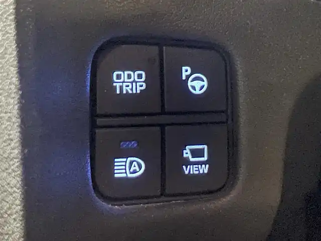 トヨタ クラウン ハイブリッド RS アドバンス 愛知県 2018(平30)年 5.4万km ホワイトパールクリスタルシャイン 純正ナビ　全方位カメラ　禁煙車　ハーフレザー　シートヒーター　ハンドルヒーター　パーキングアシスト　純正ドラレコ　衝突軽減　追従クルコン　ＢＳＭ　ＨＵＤ　パワーシート　電動パーキング　コーナーセンサー　LEDオートライト　オートハイビーム　フルセグTV　DVD再生　メモリシート　フォグランプ