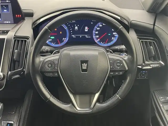 トヨタ クラウン ハイブリッド RS アドバンス 愛知県 2018(平30)年 5.4万km ホワイトパールクリスタルシャイン 純正ナビ　全方位カメラ　禁煙車　ハーフレザー　シートヒーター　ハンドルヒーター　パーキングアシスト　純正ドラレコ　衝突軽減　追従クルコン　ＢＳＭ　ＨＵＤ　パワーシート　電動パーキング　コーナーセンサー　LEDオートライト　オートハイビーム　フルセグTV　DVD再生　メモリシート　フォグランプ