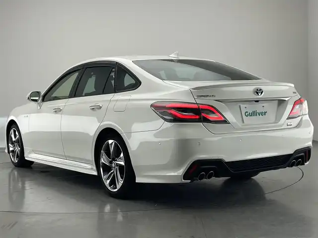 トヨタ クラウン ハイブリッド RS アドバンス 愛知県 2018(平30)年 5.4万km ホワイトパールクリスタルシャイン 純正ナビ　全方位カメラ　禁煙車　ハーフレザー　シートヒーター　ハンドルヒーター　パーキングアシスト　純正ドラレコ　衝突軽減　追従クルコン　ＢＳＭ　ＨＵＤ　パワーシート　電動パーキング　コーナーセンサー　LEDオートライト　オートハイビーム　フルセグTV　DVD再生　メモリシート　フォグランプ