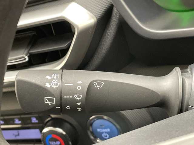 トヨタ ライズ G 愛知県 2022(令4)年 4.7万km シャイニングホワイトパール 純正ディズプレイオーディオ　ナビ機能なし/コーナーセンサー/純正アルミホイール/LEDヘッドライト/オートマチックハイビーム/ETC/衝突軽減システム/Bluetooth/ステアリングスイッチ/スマートキー/プッシュスタート