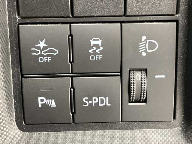 トヨタ ライズ G 愛知県 2022(令4)年 4.7万km シャイニングホワイトパール 純正ディズプレイオーディオ　ナビ機能なし/コーナーセンサー/純正アルミホイール/LEDヘッドライト/オートマチックハイビーム/ETC/衝突軽減システム/Bluetooth/ステアリングスイッチ/スマートキー/プッシュスタート