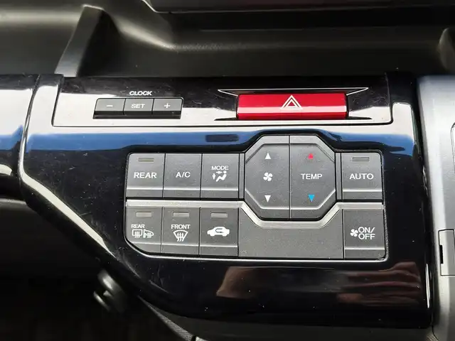 ホンダ ステップワゴン スパーダ Z インターナビセレ 宮城県 2012(平24)年 7.1万km プレミアムコスミックバイオレットパール マルチビューカメラシステム/リアエンターテイメントシステム（9インチワイドディスプレイ）/＝＝＝/ワンオーナー/HONDAインターナビ/・フルセグTV/・Bluetooth/・CD/DVD/ビルトインETC/両側パワースライドドア/本革巻きステアリング/クルーズコントロール/HIDヘッドライト/・オートライト/フォグライト/リアウィンドデフォッガー/ヒーテッドサイドミラー/純正フロアマット/センターコンソール/スペアキー/社外AW