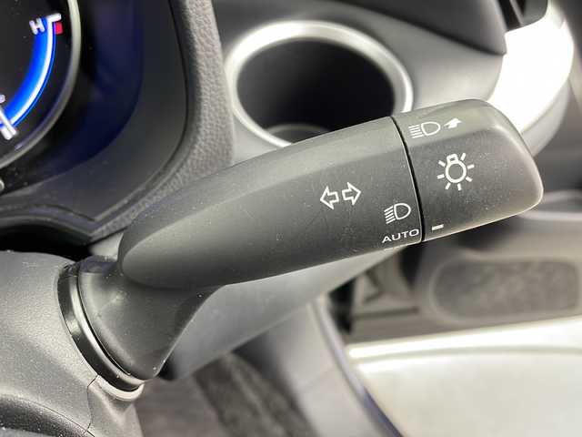 トヨタ ヴォクシー ハイブリッド S－Z 大阪府 2022(令4)年 1.6万km スパークリングブラックパールクリスタルシャイン 純正10.5インチディスプレイオーディオナビ/【フルセグTV/Bluetooth/HDMI/FM/AM】/快適利便パッケージ(High)/・両側ハンズフリーパワースライドドア/・後席シートヒーター/・後席オットマン/・パワーバックドア/・nanoe/プロジェクター式三眼LEDヘッドライト/ユニバーサルステップ/100V電源/バックカメラ/トヨタセーフティセンス/・プリクラッシュセーフティー/・オートマチックハイビーム/・レーントレーシングアシスト/・レーンディパーチャーアラート/・レーダークルーズコントロール/・パーキングサポートブレーキ/・ロードサインアシスト/・後退速度抑制/前後コーナーセンサー/ハーフレザーシート/前後シートヒーター/ステアリングヒーター/後席サンシェード/オートリトラミラー/オートホールド/純正17インチAW/ビルトインETC2.0/WAC/スマートキー/プッシュスタート