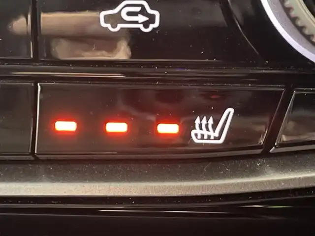 スバル フォレスター プレミアム 大阪府 2019(平31)年 2.2万km クリスタルブラックシリカ 純正8incナビTV バックカメラ デジタルインナーミラー ハーフレザーシート パワーシート/ヒーター ステアリングヒーター レーダークルコン 衝突軽減ブレーキ レーンアシスト ブラインドSM LEDヘッドライト