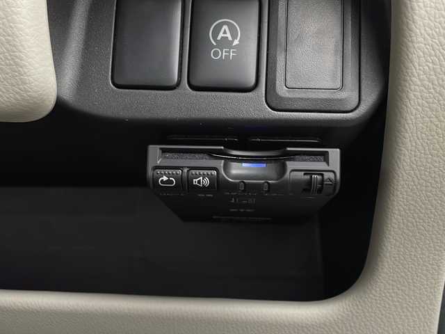 日産 デイズ X 群馬県 2014(平26)年 6.7万km ホワイトパール ナビ　フルセグＴＶ　Ｂｌｕｅｔｏｏｔｈ　全周囲カメラ　ＥＴＣ　前後ドラレコ　スマートキー　プッシュスタート　アイドリングストップ　ヘッドライトレベライザー　電動格納ミラー　ドアバイザー　禁煙車