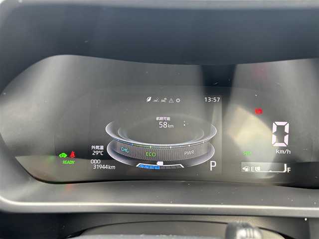 トヨタ ライズ Z 京都府 2022(令4)年 3.2万km シャイニングホワイトパール ワンオーナー　禁煙/スマートアシスト/純正メモリーSDナビ/フルセグTV/Bluetooth/HDMI/USB/ETC/クリアランスソナー/レーダークルーズ/クリアランスソナー/HOLD/シートヒーター/LEDヘットライト/スマートキー2個/保証書/説明書