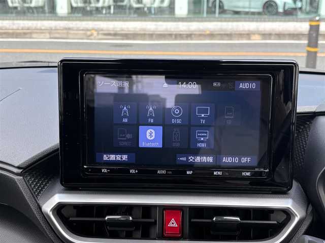 トヨタ ライズ Z 京都府 2022(令4)年 3.2万km シャイニングホワイトパール ワンオーナー　禁煙/スマートアシスト/純正メモリーSDナビ/フルセグTV/Bluetooth/HDMI/USB/ETC/クリアランスソナー/レーダークルーズ/クリアランスソナー/HOLD/シートヒーター/LEDヘットライト/スマートキー2個/保証書/説明書