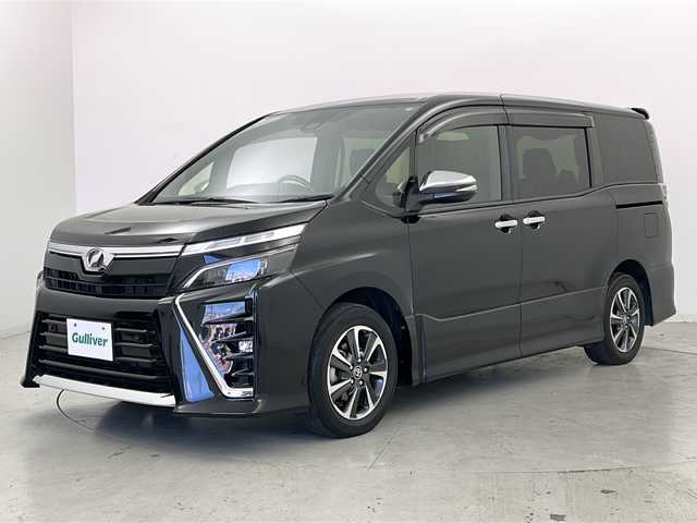 トヨタ ヴォクシー ZS 煌Ⅱ 宮城県 2019(平31)年 7.1万km ブラック Toyota Safety Sense /・プリクラッシュセーフティ/・レーンディパーチャーアラート/・オートマチックハイビーム/ALPINE製10インチフリップダウンモニター/【RSH10S-L】/クルーズコントロール/ALPINE製9インチナビ/・BT.CD.DVD.SD.USB.HDMI/バックカメラ/フルセグTV/両側パワースライドドア/ETC/プッシュスタート/スマートキー×２/ステアリングスイッチ/LEDヘッドライト/LEDフォグライト/純正フロアマット/純正16インチAW/純正ドアバイザー/ロールサンシェード/シートバックテーブル