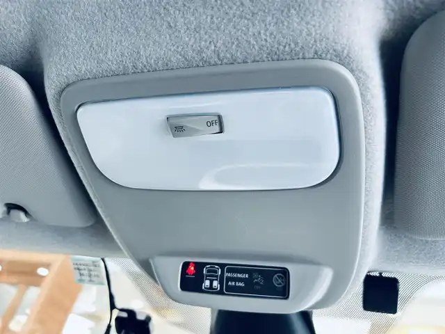 ルノー トゥインゴ インテンス 大阪府 2022(令4)年 1万km 青 ハーフレザー/シートヒーター/純正ディスプレイオーディオ/applecarplay/バックカメラ/純正16インチAW/クルーズコントロール/クリアランスソナー/ETC/ドラレコ/USB/AUX/Bluetooth