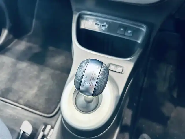 ルノー トゥインゴ インテンス 大阪府 2022(令4)年 1万km 青 ハーフレザー/シートヒーター/純正ディスプレイオーディオ/applecarplay/バックカメラ/純正16インチAW/クルーズコントロール/クリアランスソナー/ETC/ドラレコ/USB/AUX/Bluetooth